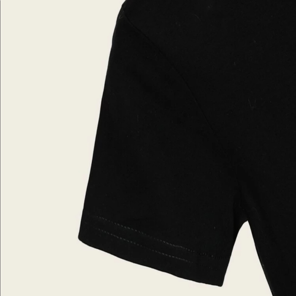 ❤️ 🆕 Love T-Shirt with a Heart - Picture 3 of 6